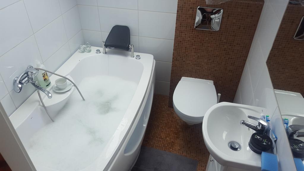 Spa Apartamenty Lidzbark Lidzbark Welski Exterior foto